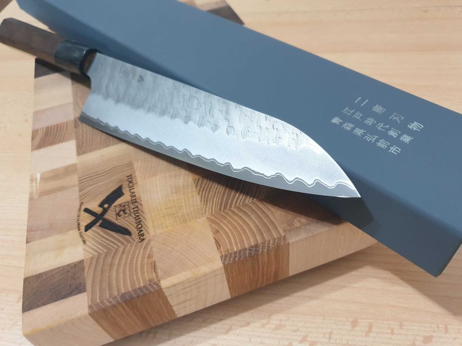 Cutite profesionale japoneze