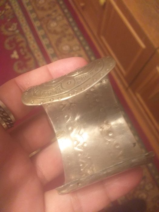 Таза күміс жүзік сатылады