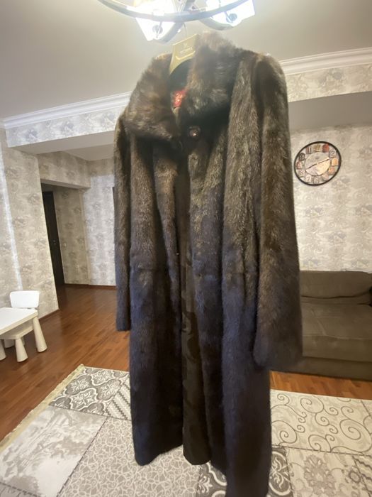 Продам норковую шубу