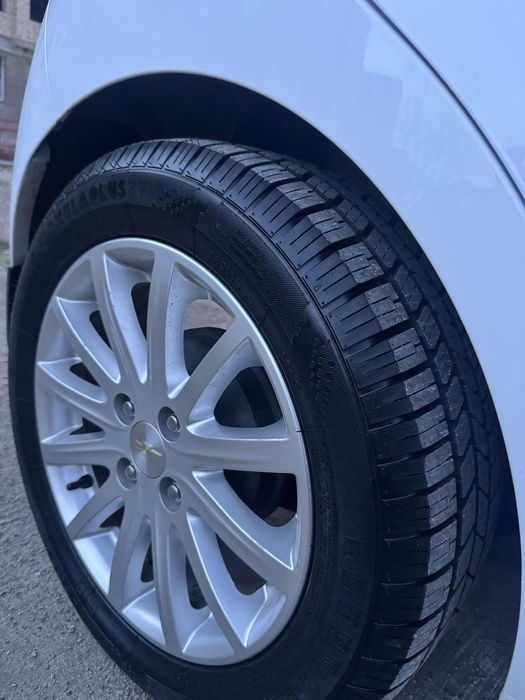 Продается спарк.