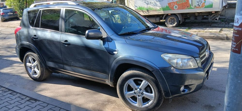 Toyota rav4 2.2 dcat