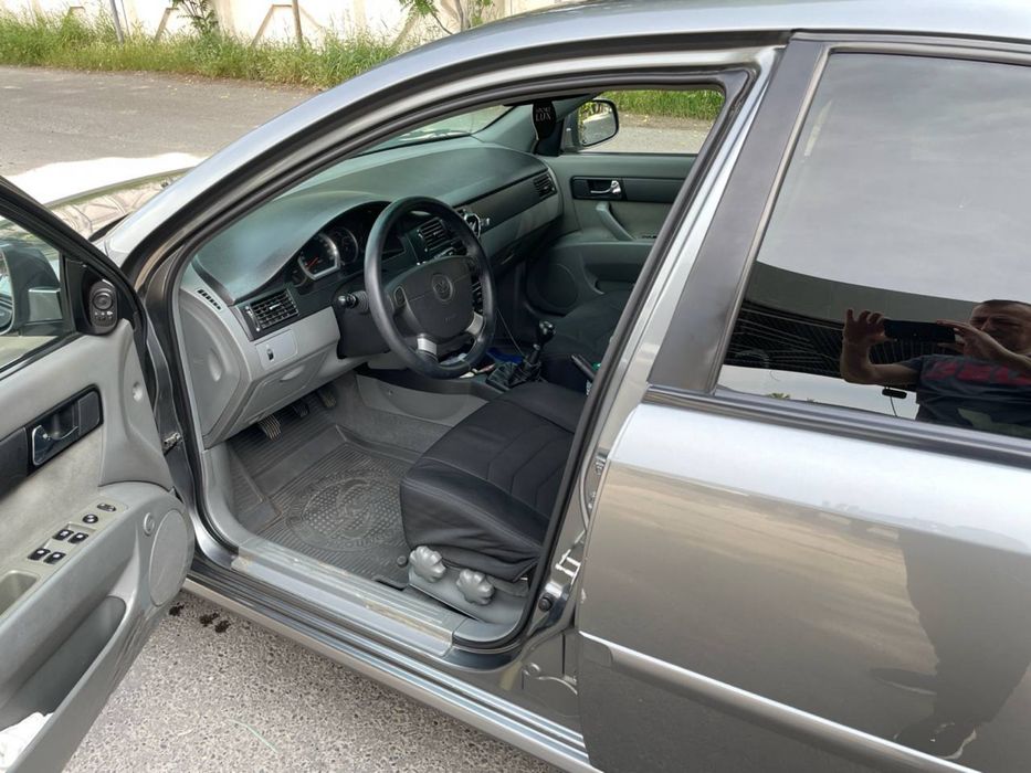 Daewoo Gentra 2016