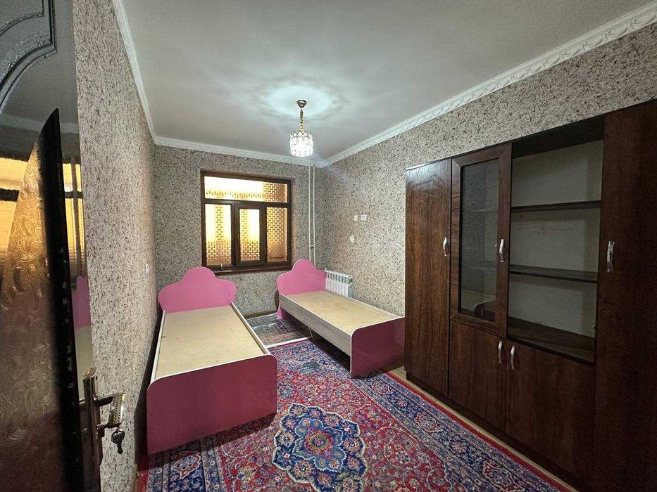 Продаётся 3х комн квартира на 3 этаже Ор-р Русалка