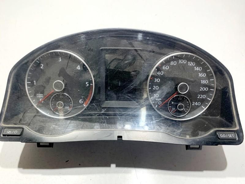 Ceasuri bord europa Volkswagen Golf 6 plus (2009-2014) 2.0 tdi CFHC 5M0920873A