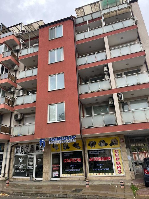 Продава се Двустаен апартамент в Враца, Център - 69 кв.м за 1242 €/кв.м - Снимка #8