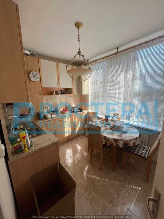 Продава се Тристаен апартамент в Търговище, Център - 95 кв.м за 1111 €/кв.м - Снимка #9