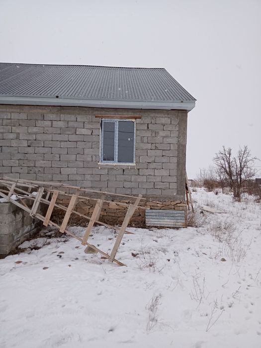 Дом недостроенный
