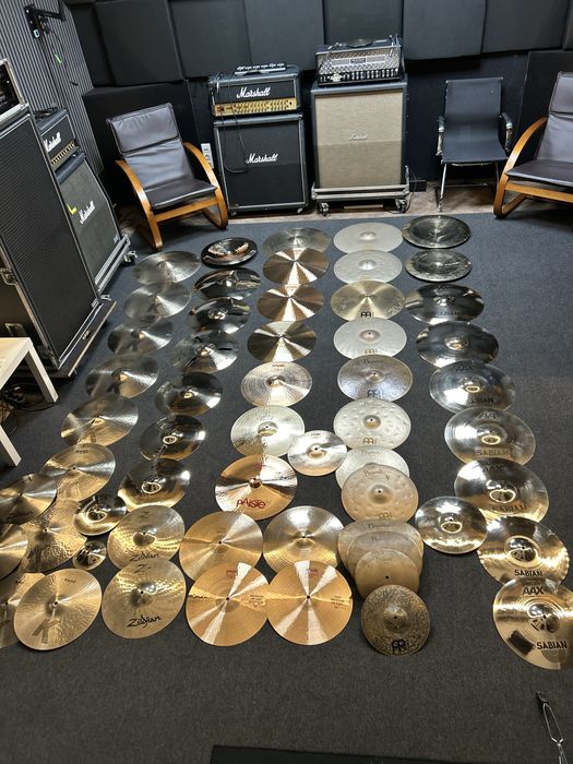 Inchiriez Backline,tobe,amplificatoare, piane,chitara,cinele