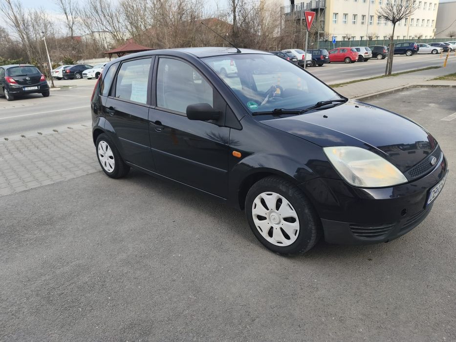 Ford fiesta1, 4 benzina