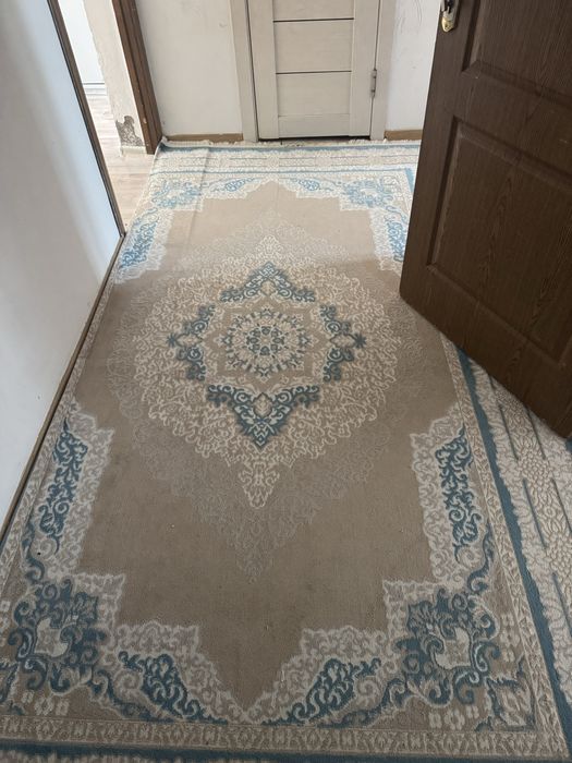 Кілемдер сатылады