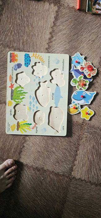 Развивающие игрушки