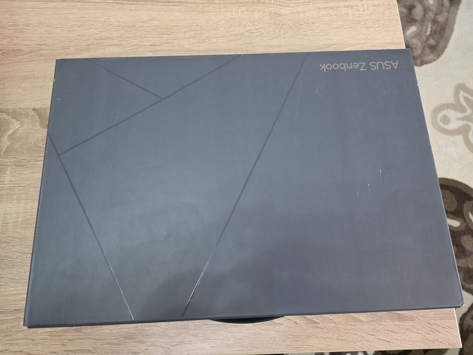 Asus Zenbook 14" OLED touch ca nou