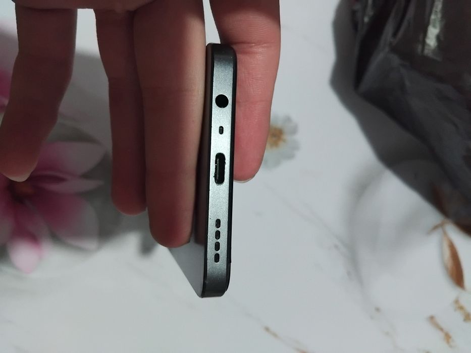 Продам телефон Realme Note 50