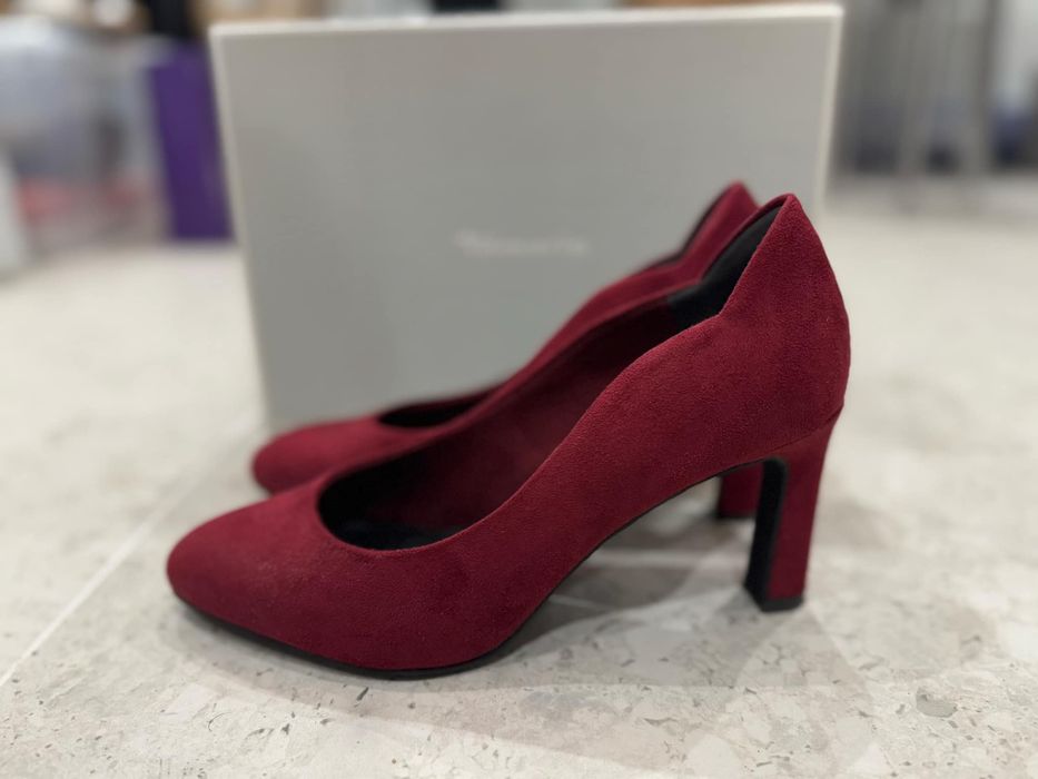 Tamaris обувки велур