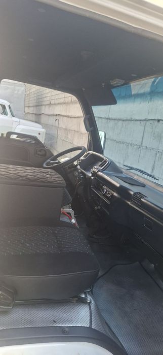 Isuzu Gavnavoz 2012
