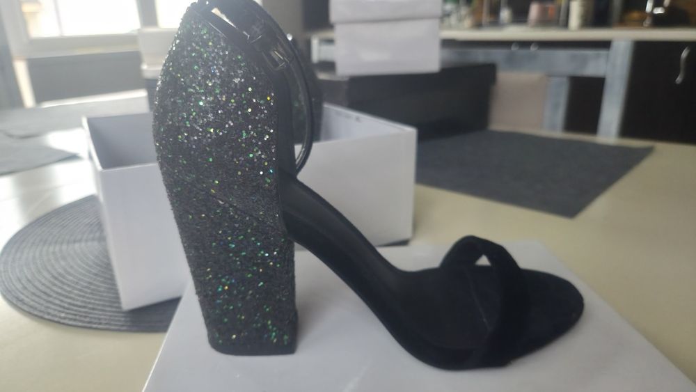 Официални обувки