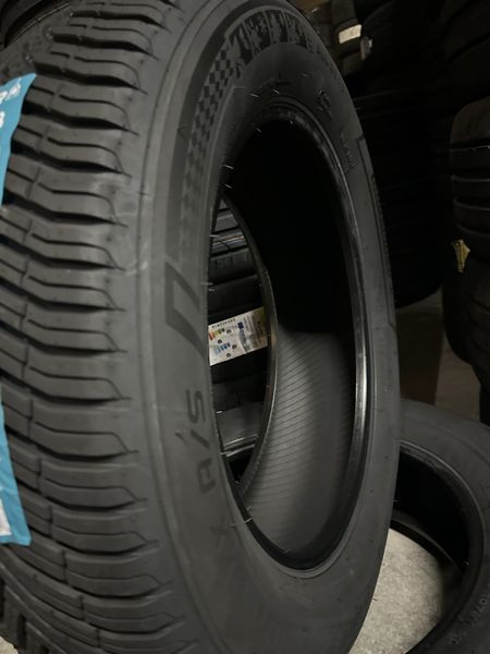 Нови всесезонни гуми LANDSPIDER 235/60R18 107W XL 2356018