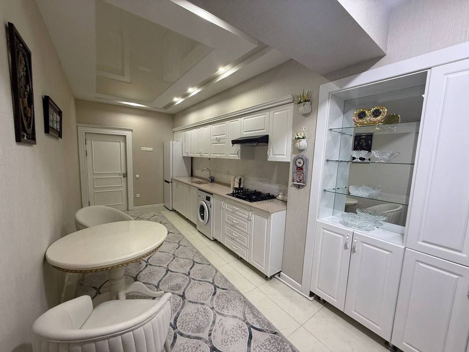 2-комнатная квартира рядом с метро Олмазор