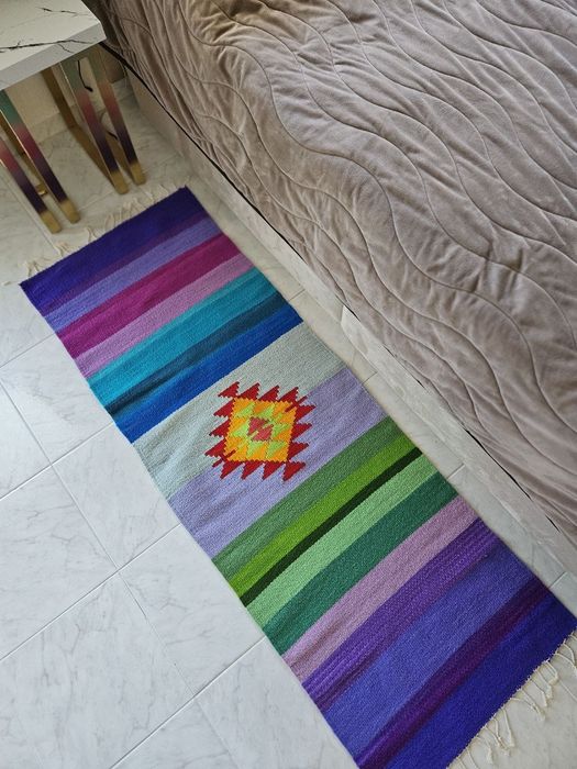 Черги килими ръчно тъкани от вълна