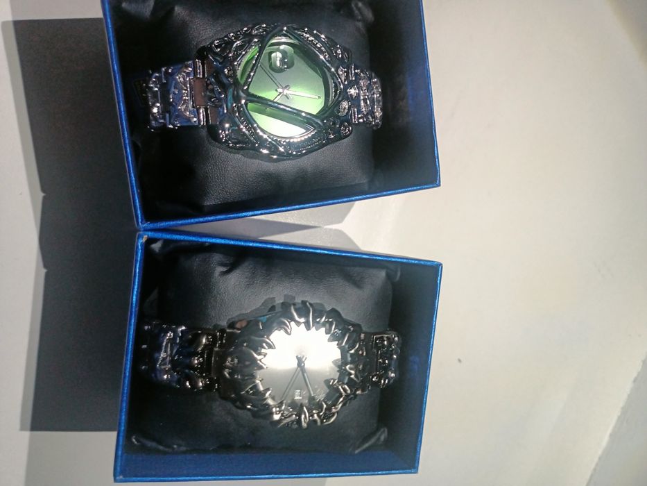 Часы Alabaster's