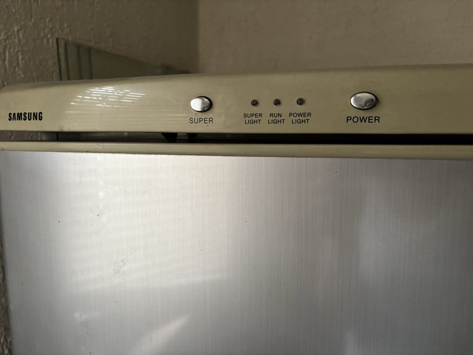 Холодильник Самасунг двухкамерный