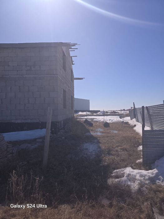 Продам недостроенный дом