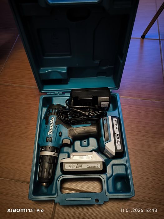Bormașină acumulator Makita
