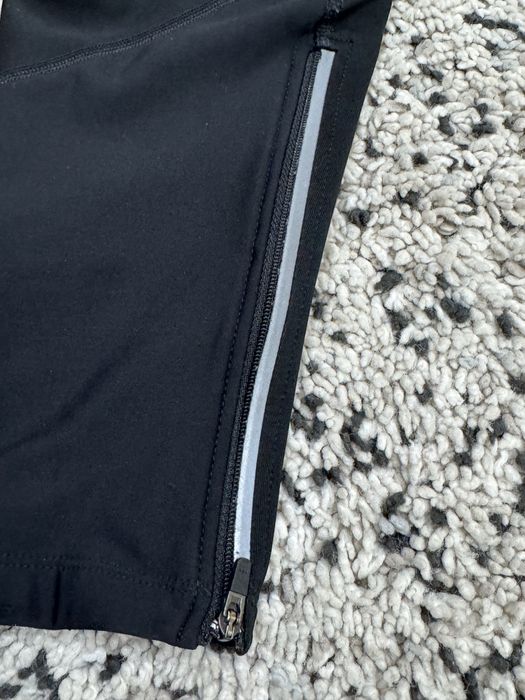 Дамски клин GORE Windstoper . Размер М