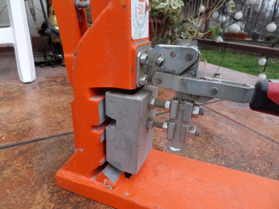 Presa profesionala decupat,taiat plinta la unghi sau drept