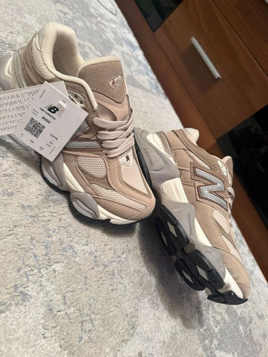 New Balance 9060 Modele multe 36-44