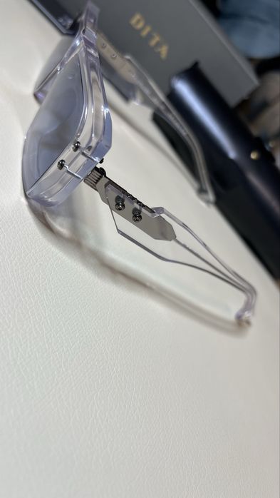 Dita Hyper ochelari de soare noi transparent
