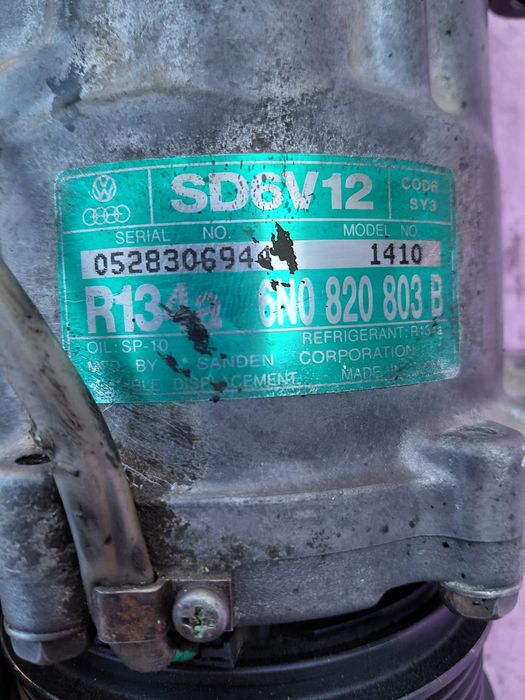 Compresor climă ac VW skoda polo lupo cod 6N0 820 803 B 300 lei
