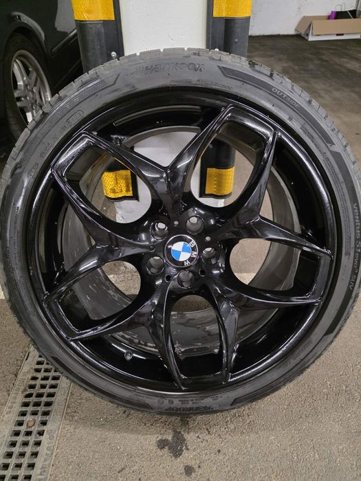Комплект 21" Джанти с Гуми Hankook Ventus S1 evo3 SUV за BMW -DOT2023