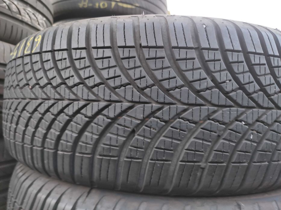 2бр Всесезонни гуми 205 55 16 - Goodyear - DOT 2024
