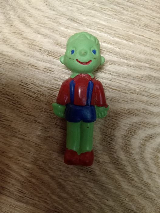 Продам игрушку из СССР!