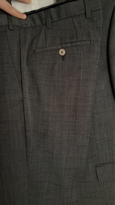 Costum de mire Cazacone, gri, elegant, purtat o singură dată