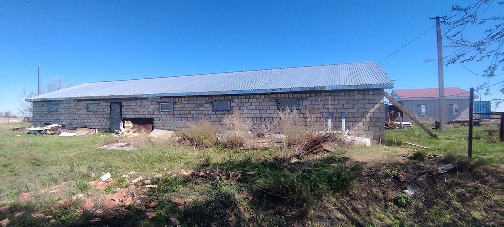 Продам ЛПХ участок под бизнес