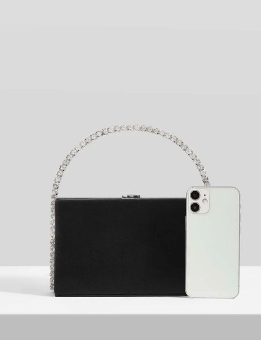 Елегантен клъч чанта