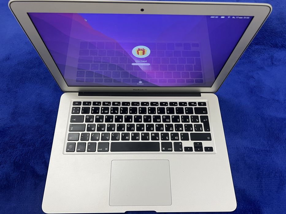 Продам MacBook Air 13”