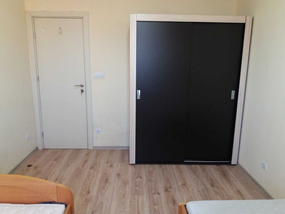 Дава се под наем Тристаен апартамент в София, Студентски град - 84 кв.м за 718.08 € - Снимка #2