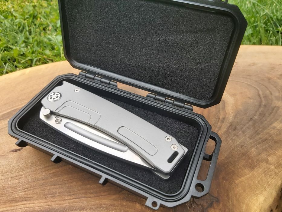 Масивен сгъваем нож MKT USA