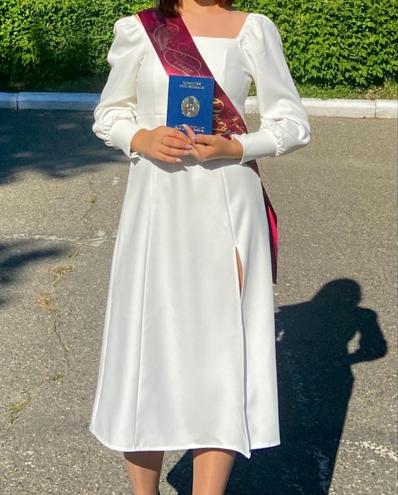 Продам платья.