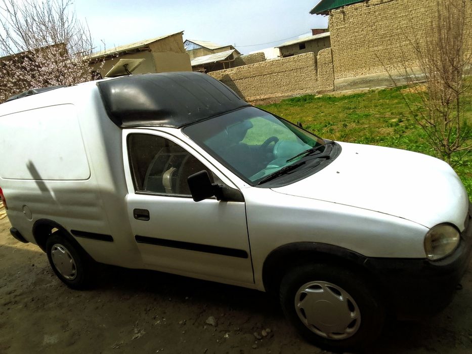 Opel combo mashinasi