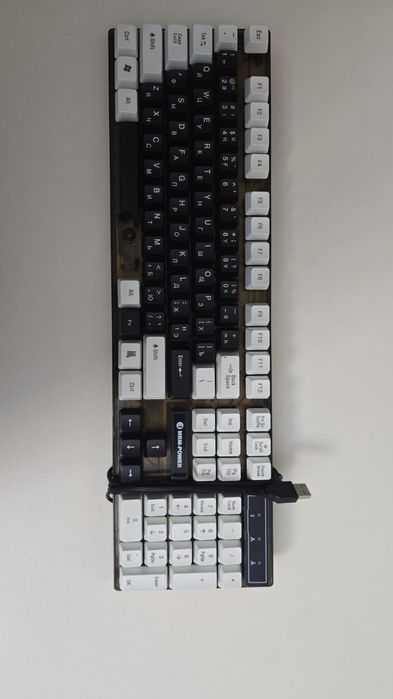 Клавиатура с подсветкой