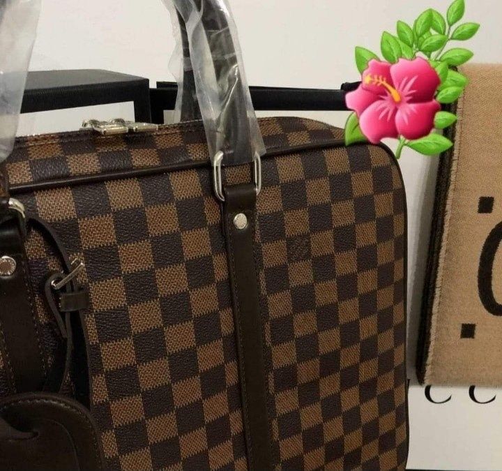 Geanta laptop model unisex, portofel documents,saculet, etichetă