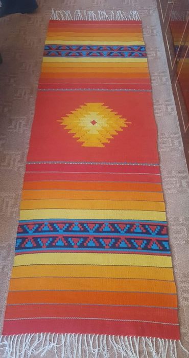 Изработване на ръчно тъкани черги