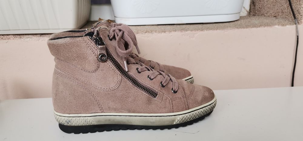 Боти Gabor Естествен велур 36.5н.