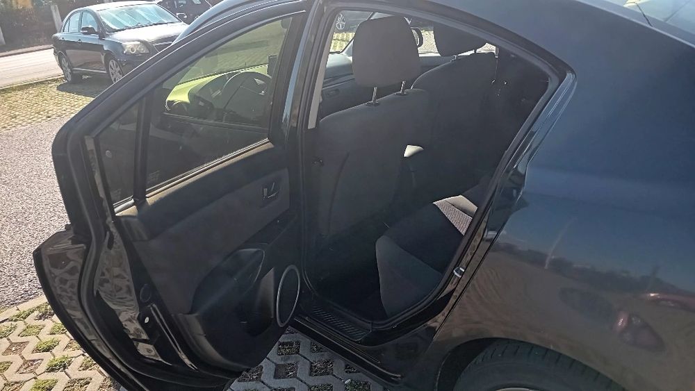 Vând Mazda 3 1.6 dizel anul 2008