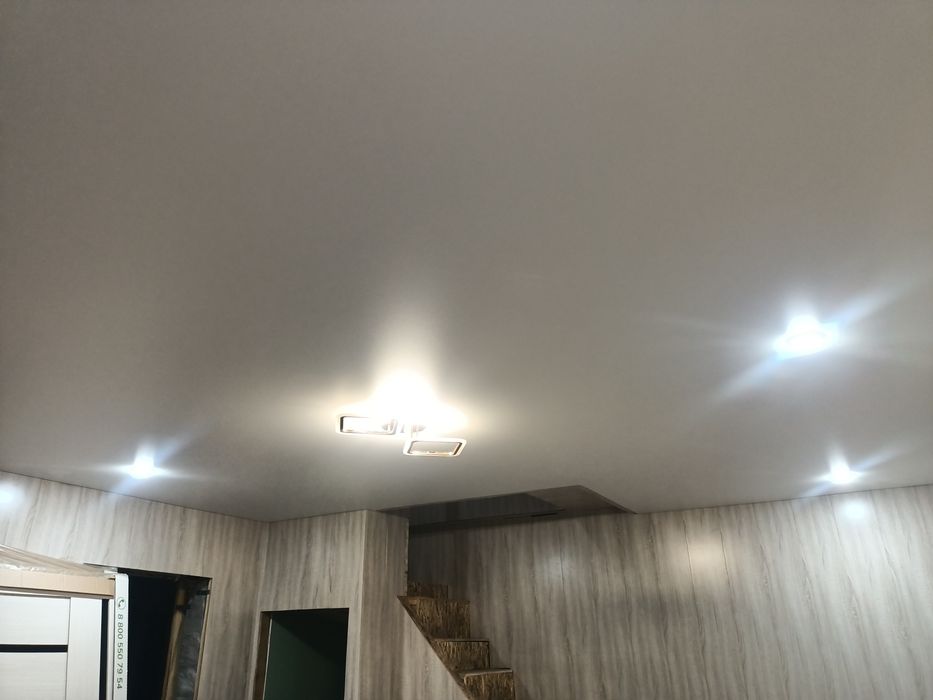 Натяжные потолки