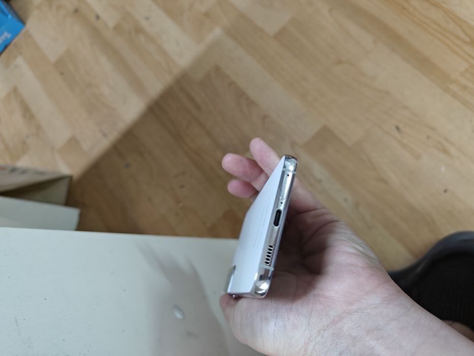 Samsung s22 plus 256гб продам